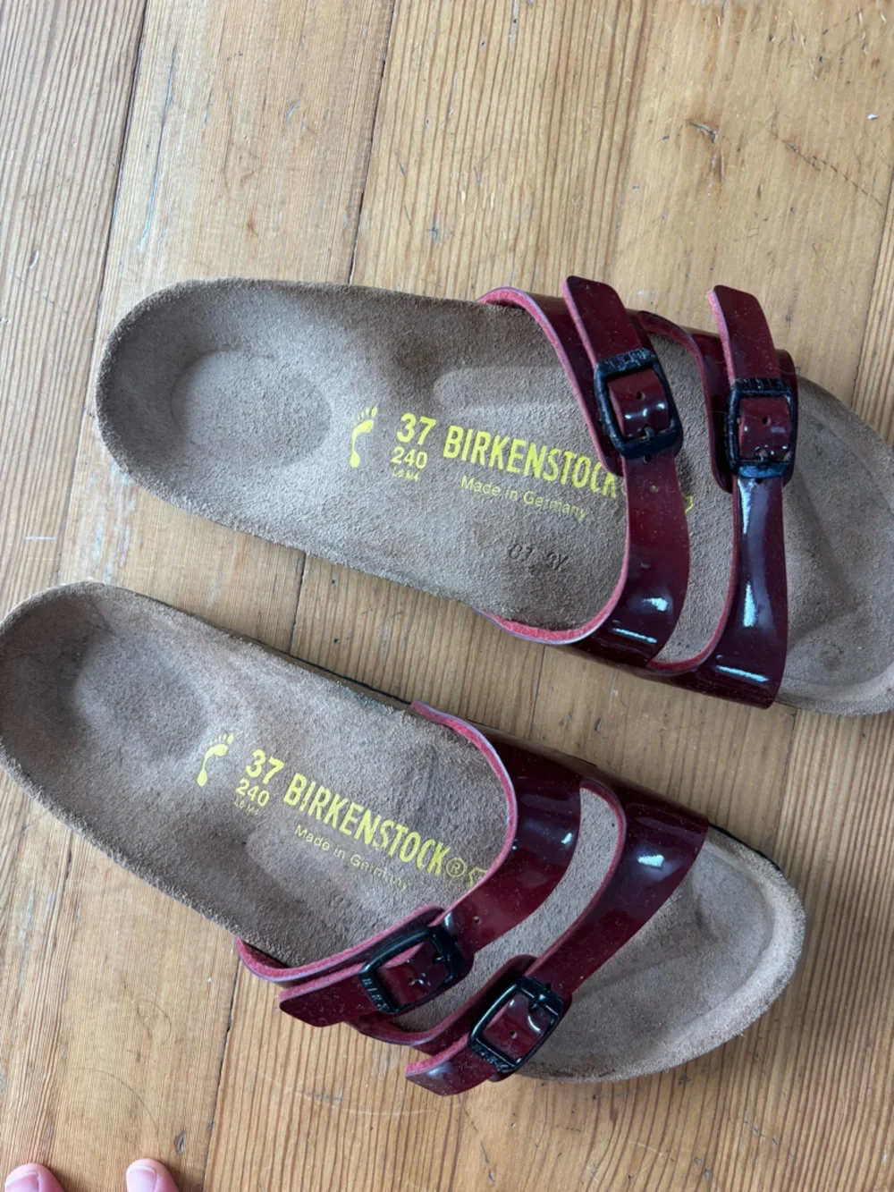 Birkenstock Two Strap Patent Burgundy Red Strappy Sandals Size 37